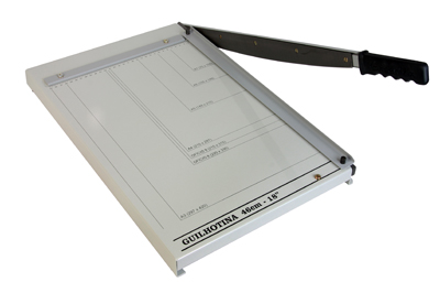 Guilhotina 46cm para 20 folhas